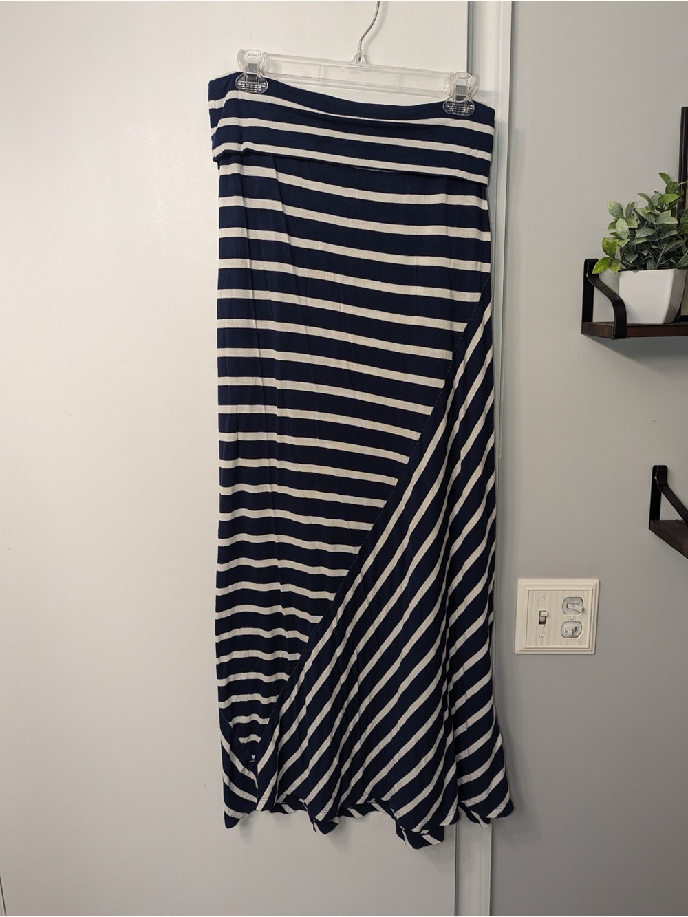 3/$12 Blue Striped Maxi Skirt